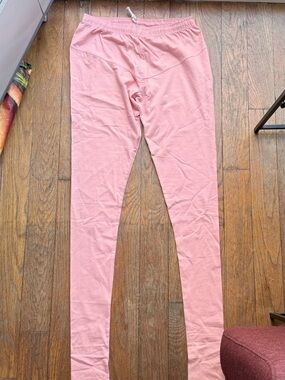 Women’s Light Pink Pull-On Leggings